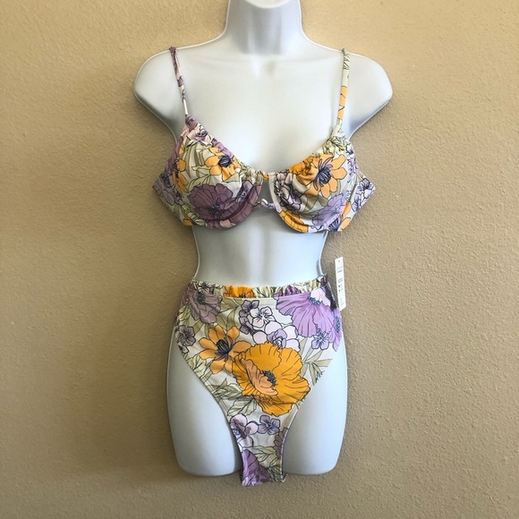Cupshe Other - Women's Cupshe Floral Print Underwire Top & High Waist Cheeky Bikini Set Size XL
